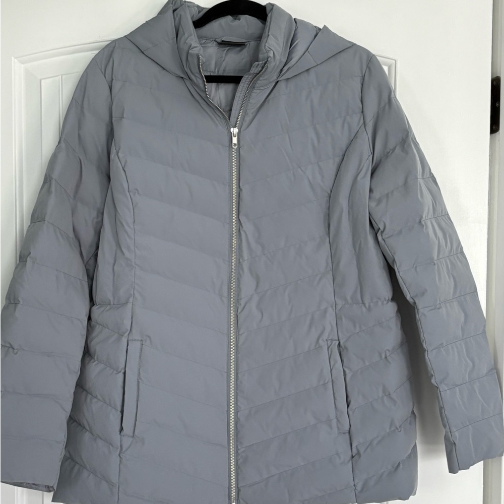 Women's Gray Puffer Jacket